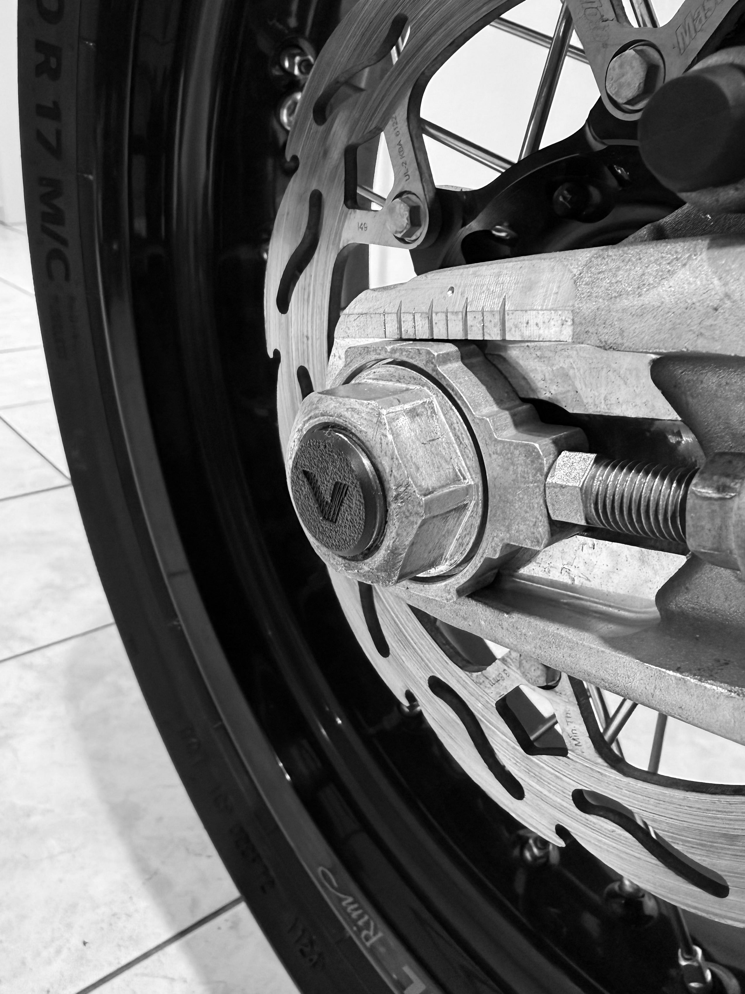 10er Set Achsen-Blende Set -GG HQV KTM ab 24-